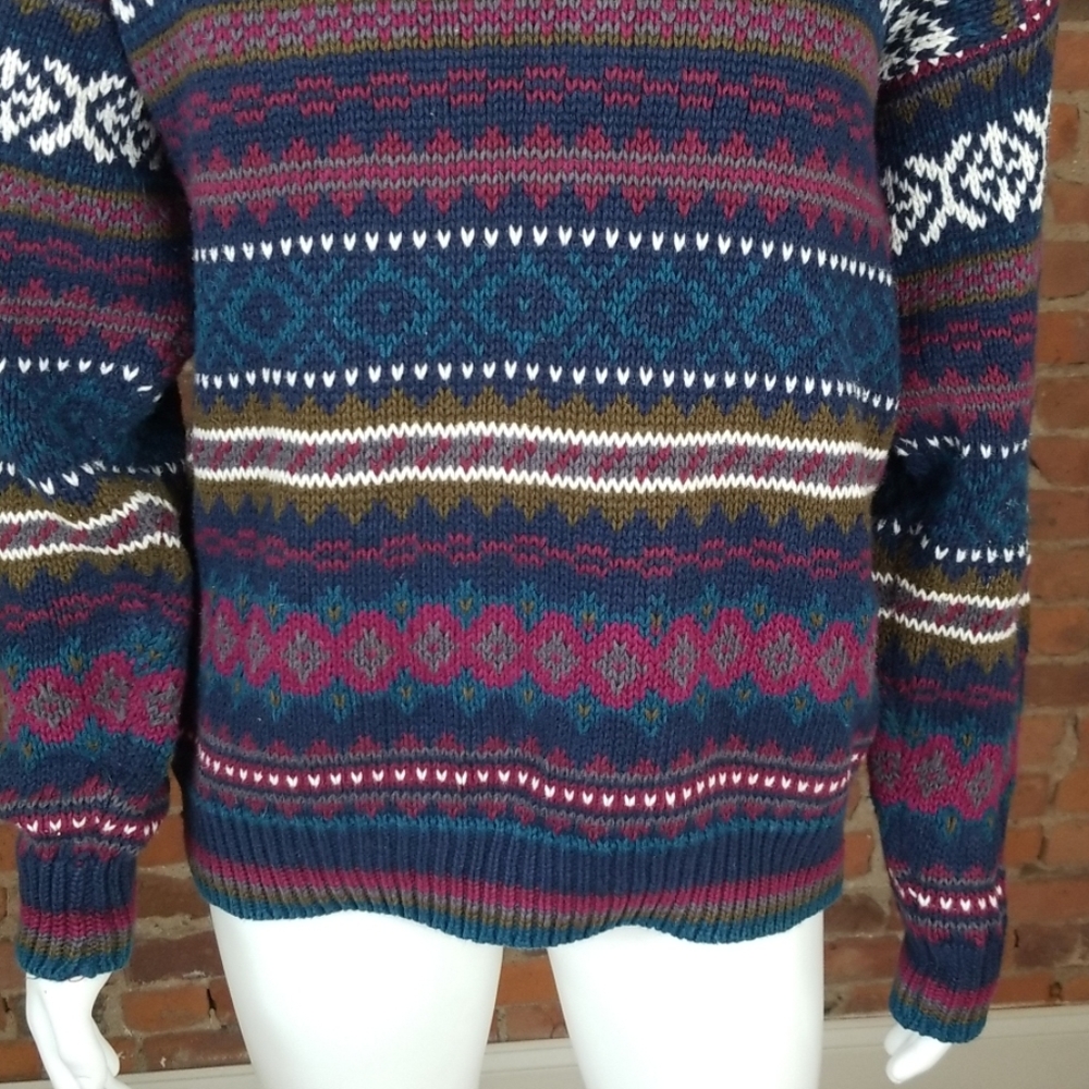 Vintage oversized sweater size Medium - Picture 4 of 8